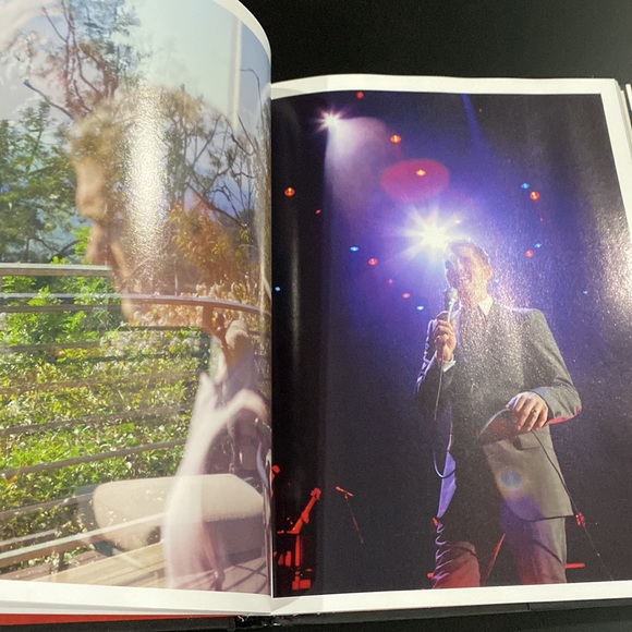 Michael Bublé Onstage Offstage: The Official Illustrated Memoir - Hardcover Book - Picture 9 of 11